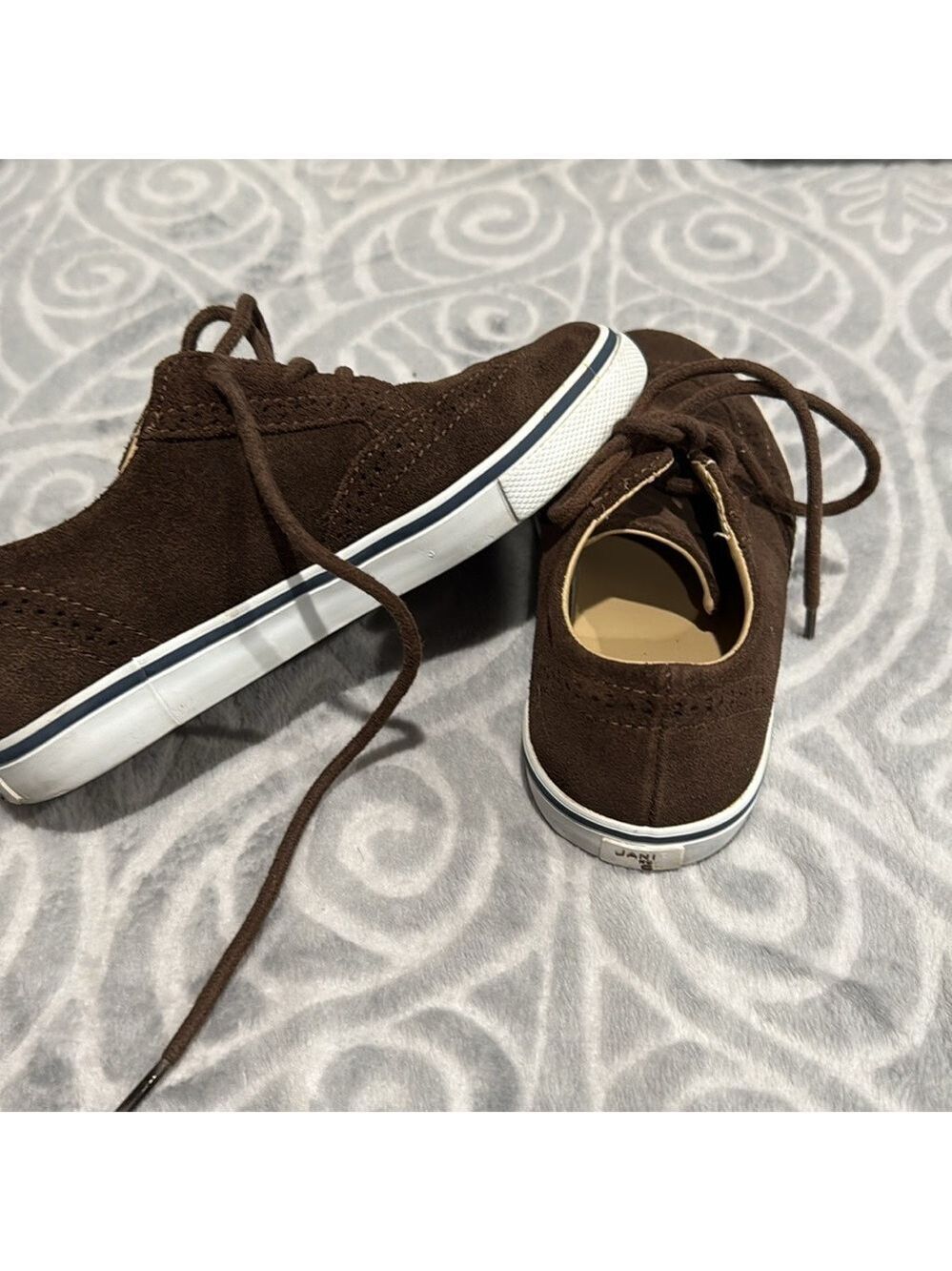 Janie and Jack suede brown tie up shoes - Picture 7 of 8